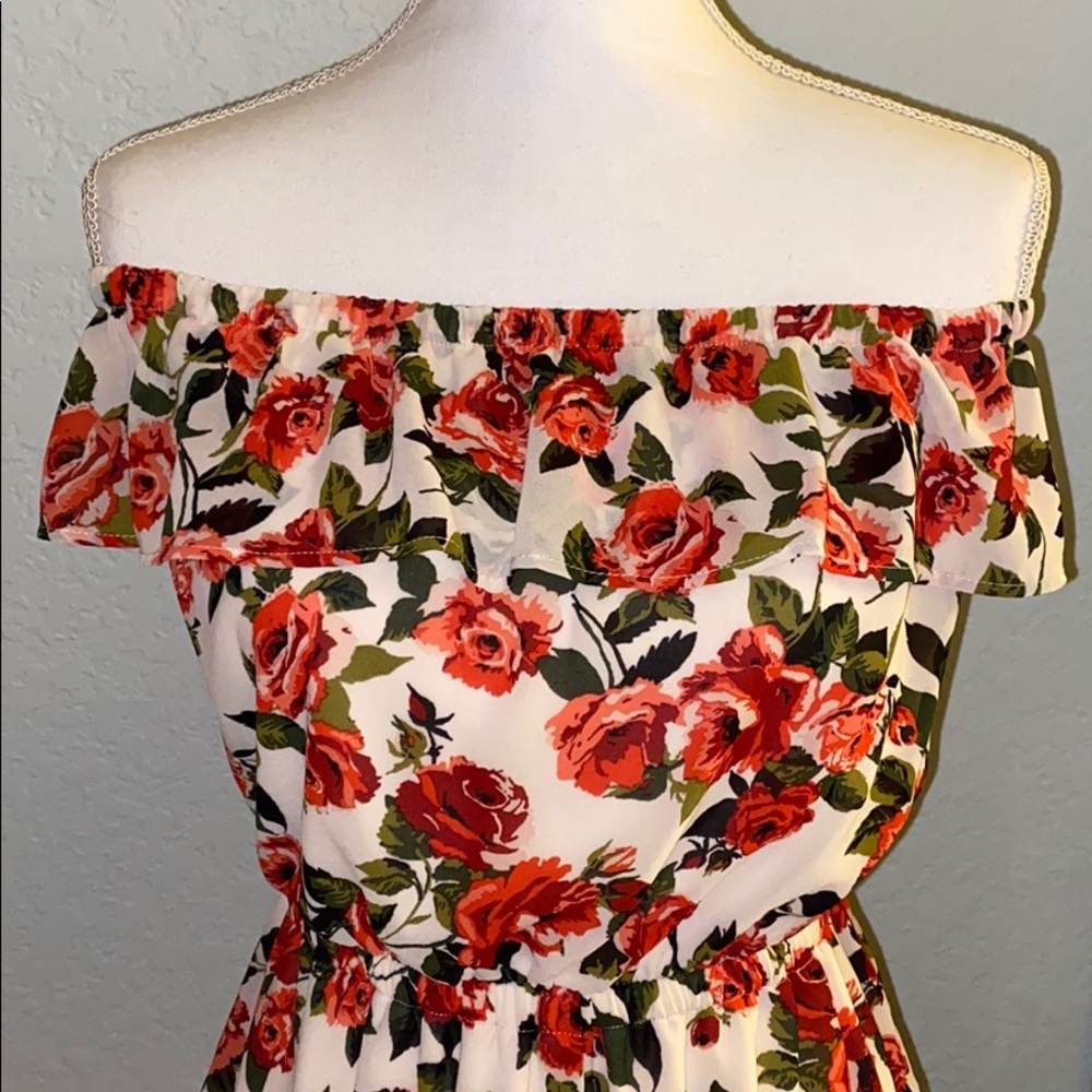 H&M Ruffled Rose Romper - Picture 4 of 5